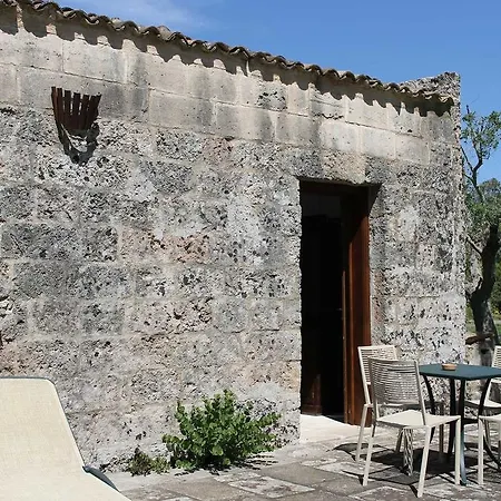 Casa rural Masseria Pizzofalcone *