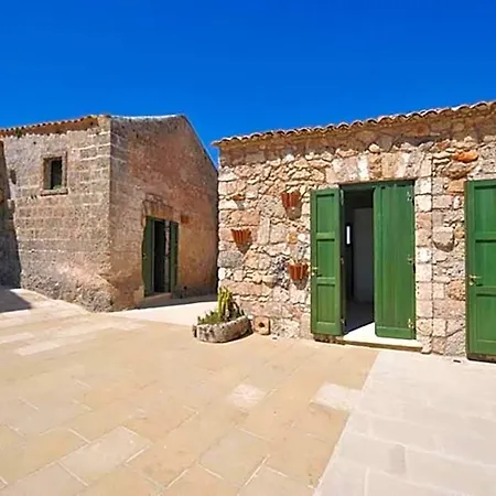 Masseria Pizzofalcone Landhaus