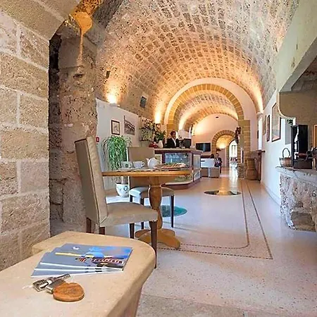 Masseria Pizzofalcone カントリーハウス *